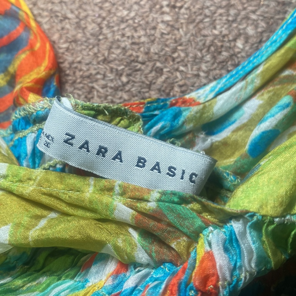 ZARA BASICS multicolored lightweight b neck top with cinched waist detail - Picture 4 of 6